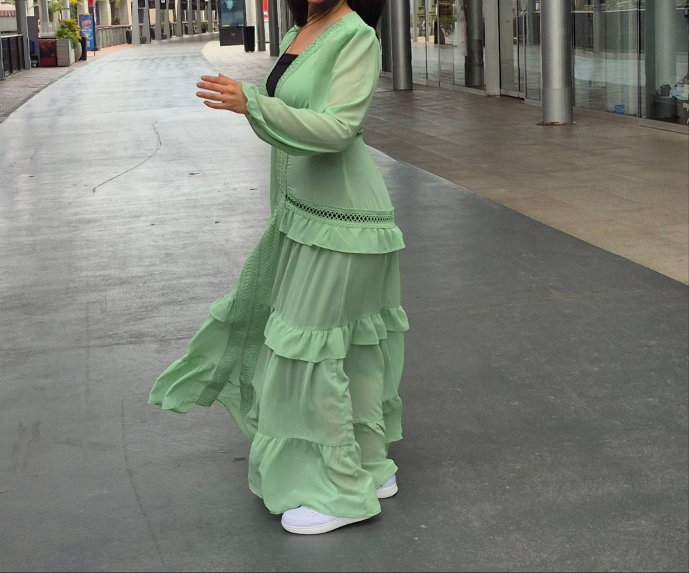 Vestido largo con vuelos