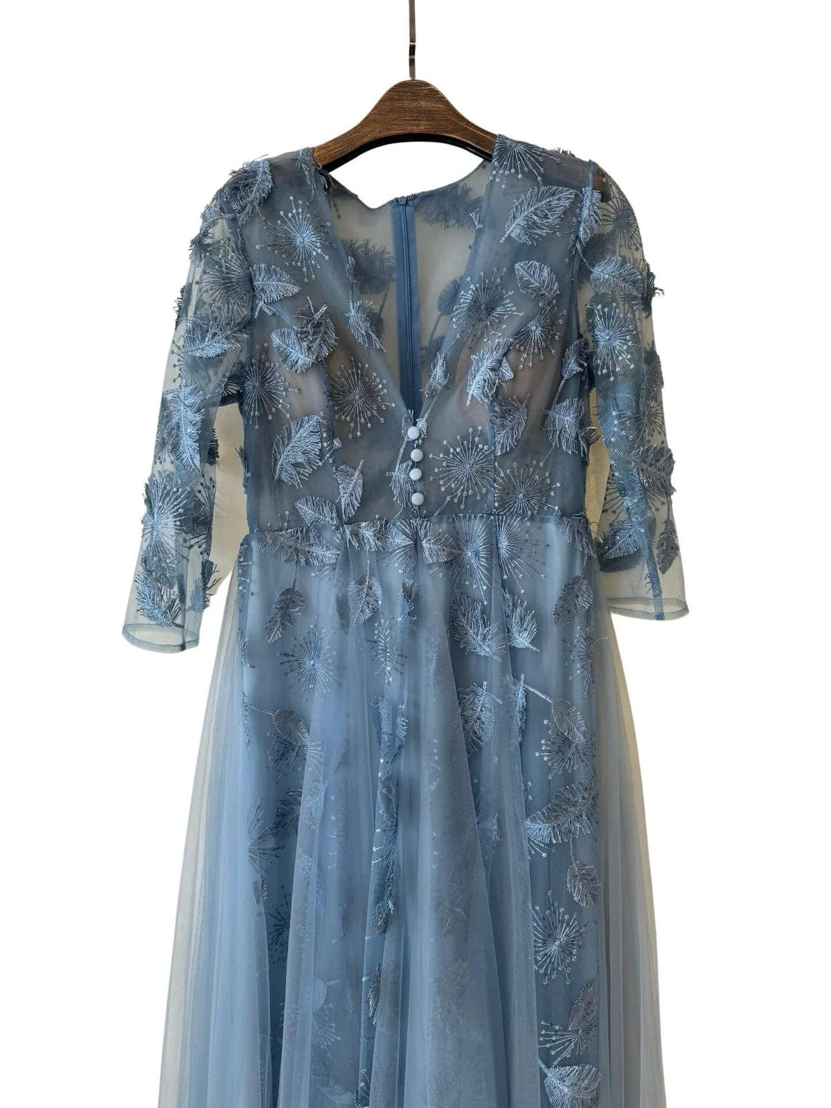 Vestido de Ensueño en Tul con Bordados Florales