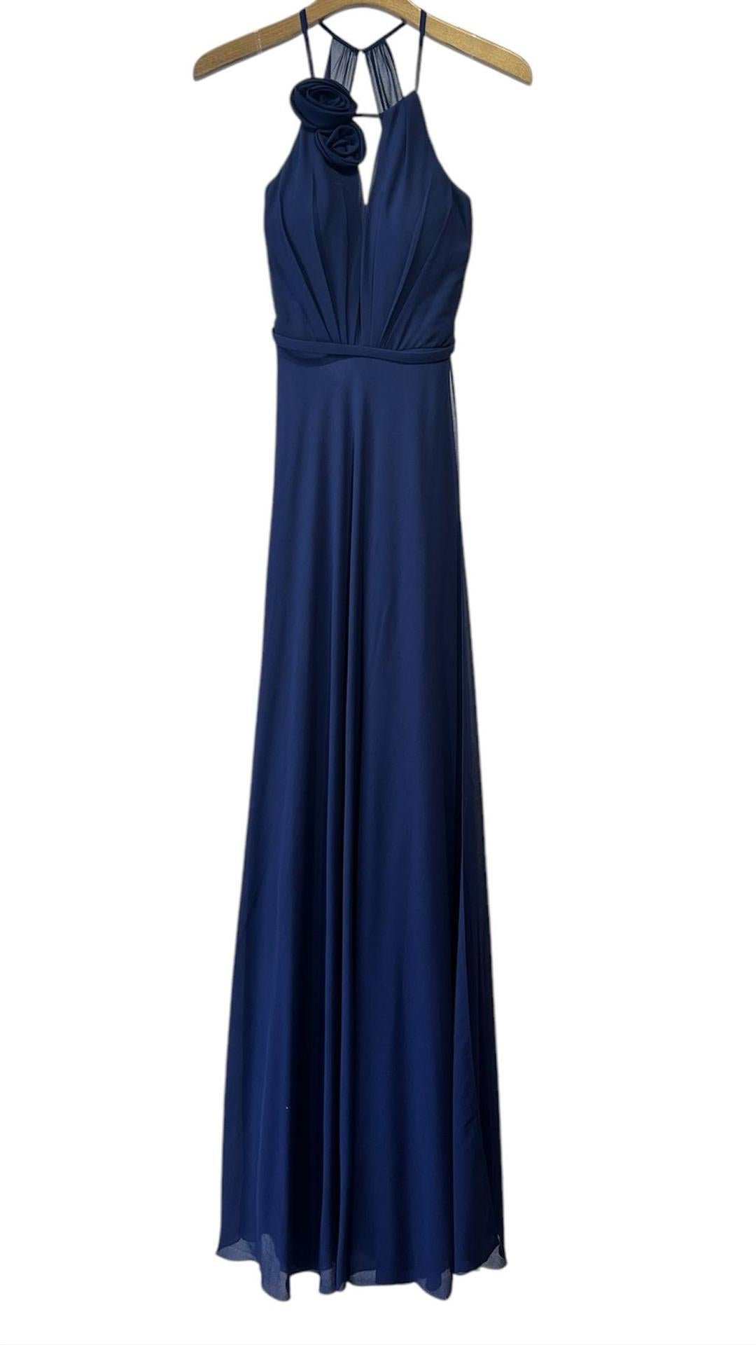 Vestido Largo con Detalle Floral