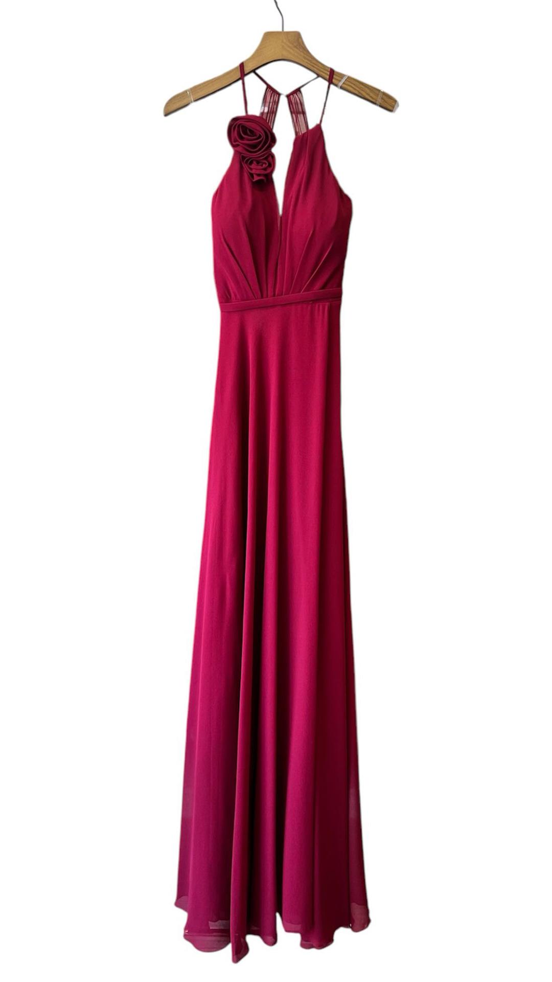 Vestido Largo con Detalle Floral