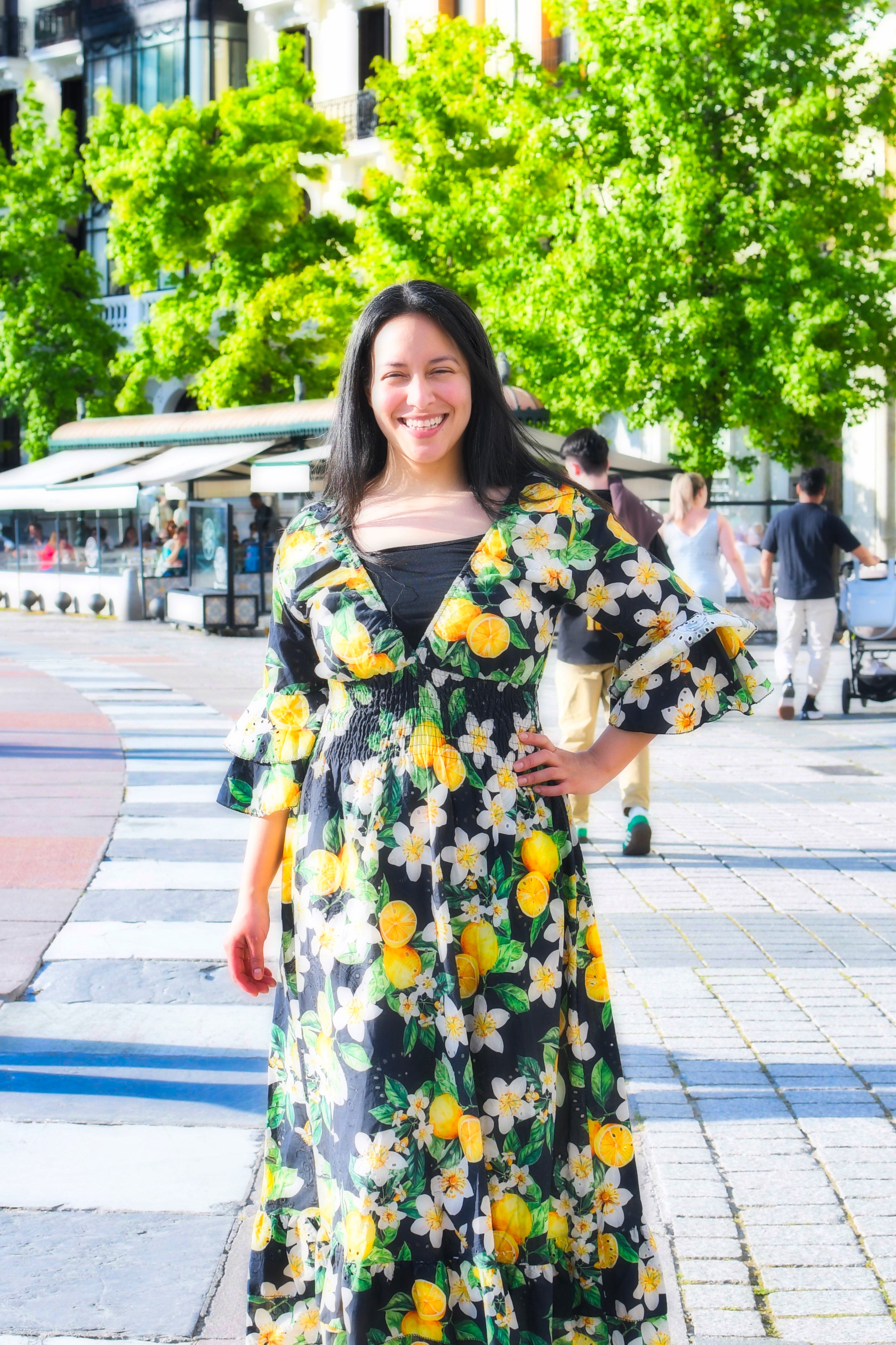 Vestido largo bordado estilo boho A    G    O    T    A    D    O