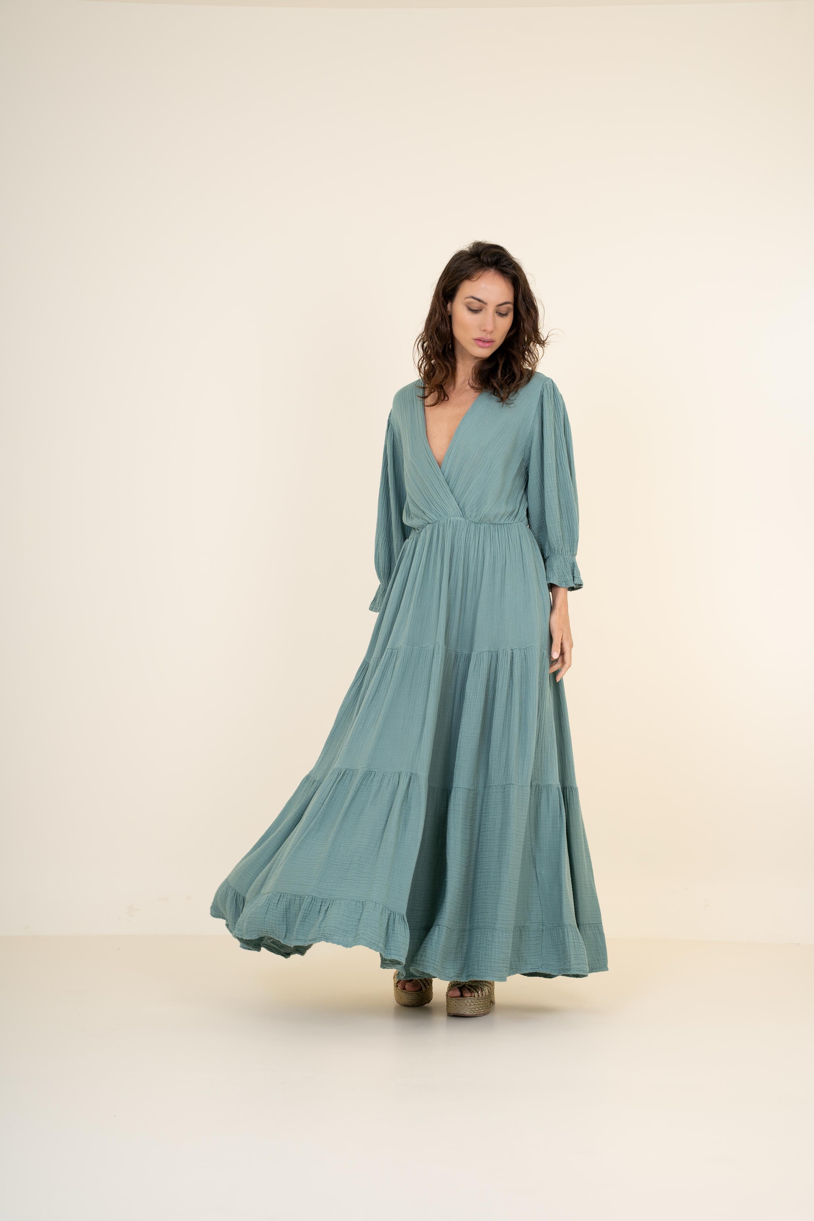 Vestido Maxi con Escote Cruzado y Manga Larga